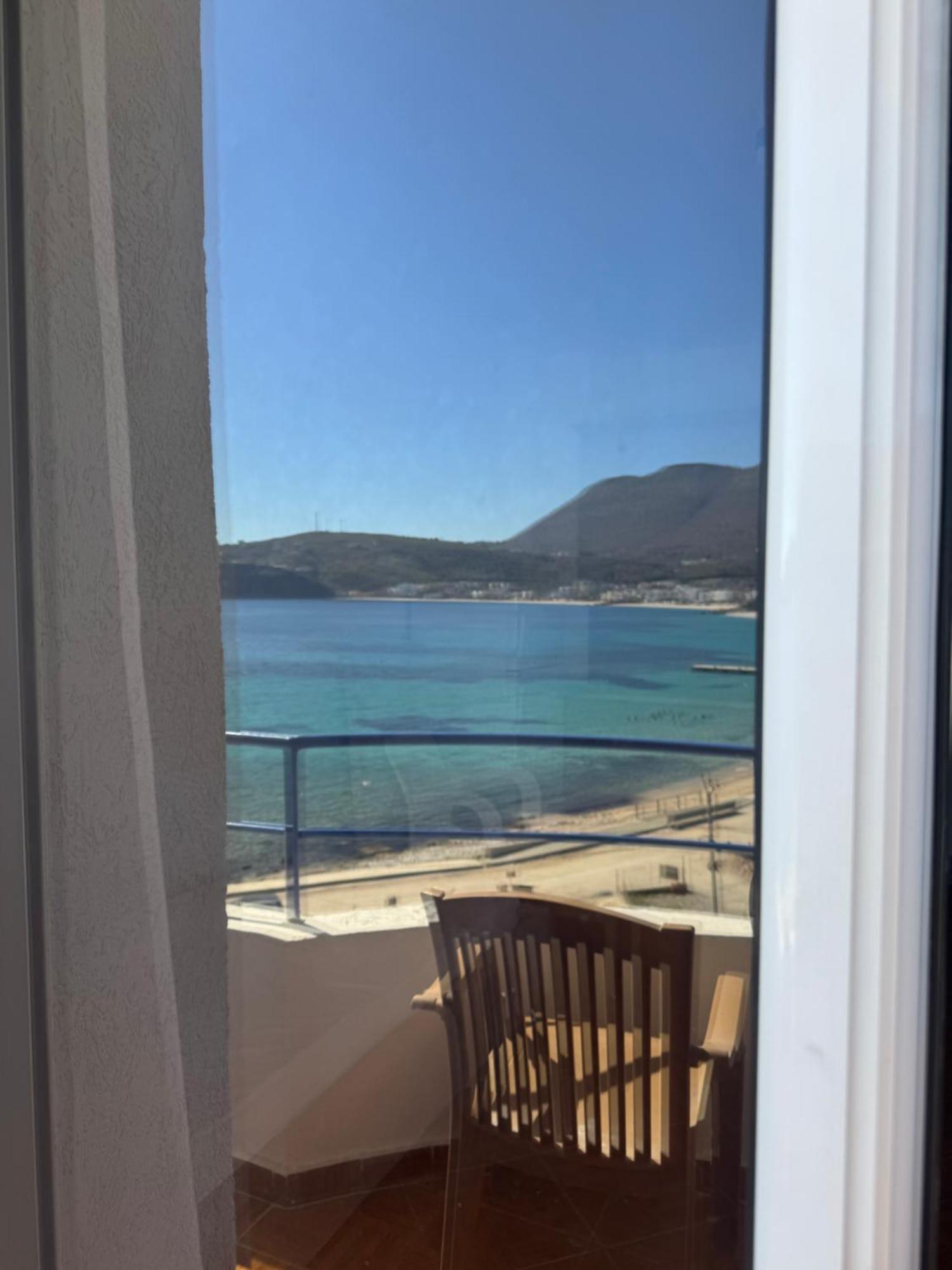 Room With Amazing Sea View Himare Bagian luar foto